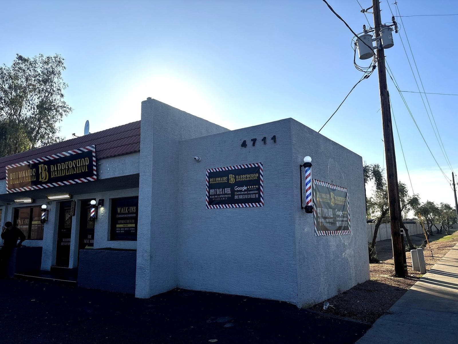 Billionaire Barbershop building at 4711 W Ocotillo Rd